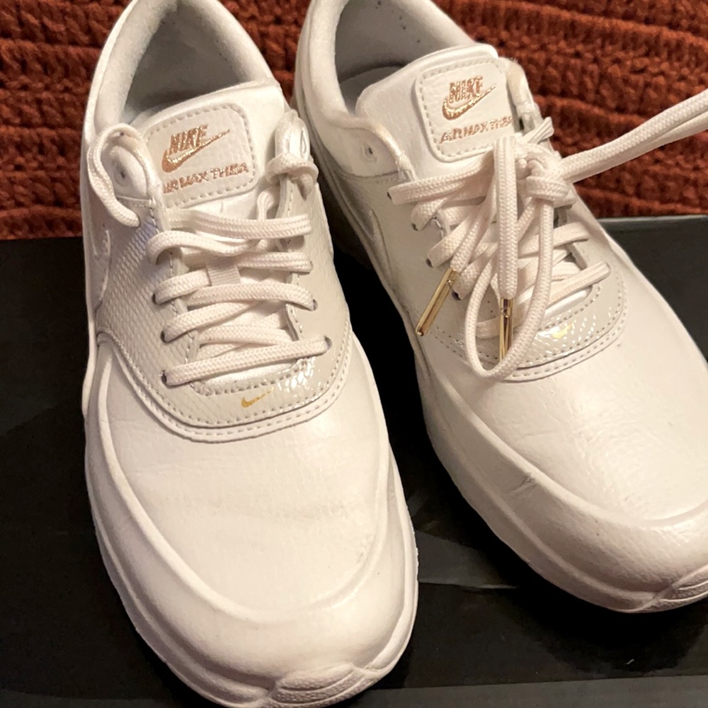 Cream with gold detail Nike Air Max Thea